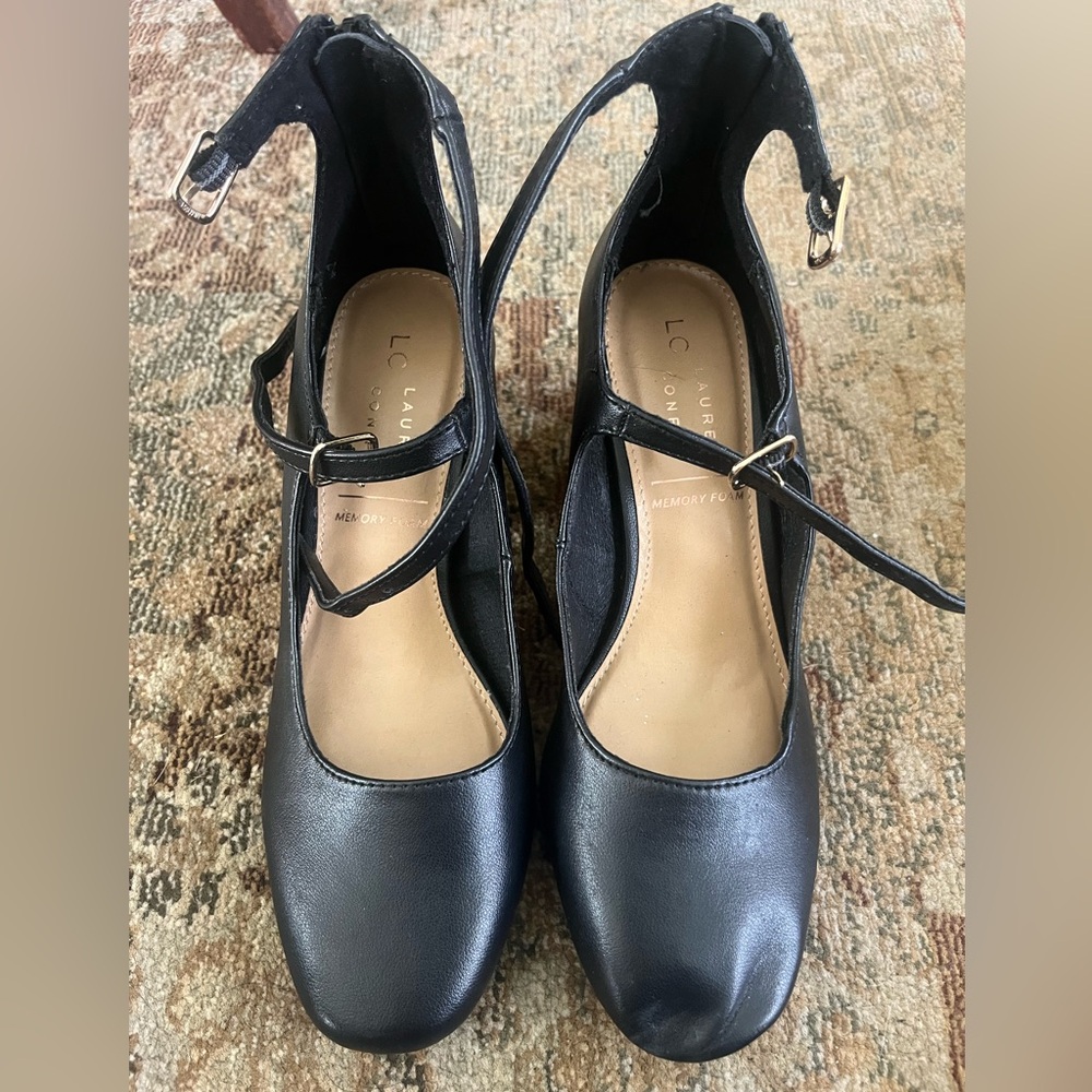 LC Lauren Conrad Black Strappy Heels
